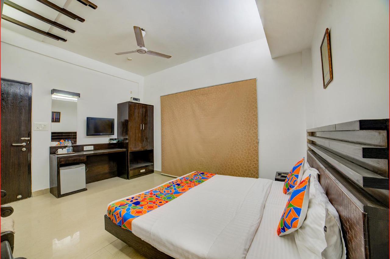 Fabhotel Exotica Greenpark New Delhi Extérieur photo