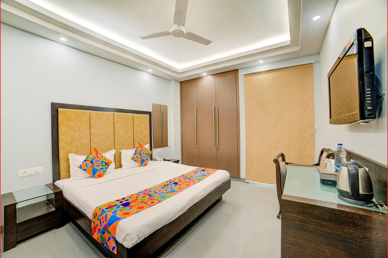 Fabhotel Exotica Greenpark New Delhi Extérieur photo